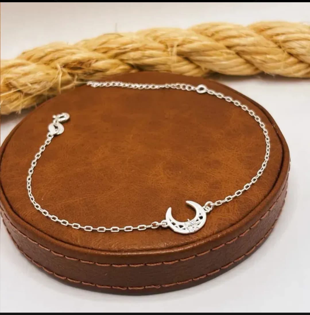 Pulseira Em Prata 925 Com Meia Lua Detalhada E Sofisticada Prateado 10 Cm em prata 925