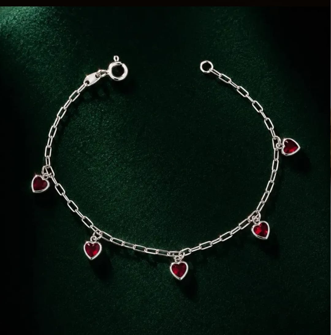Pulseira Em Prata 925 Com Corações Vermelhos Delicada em prata 925